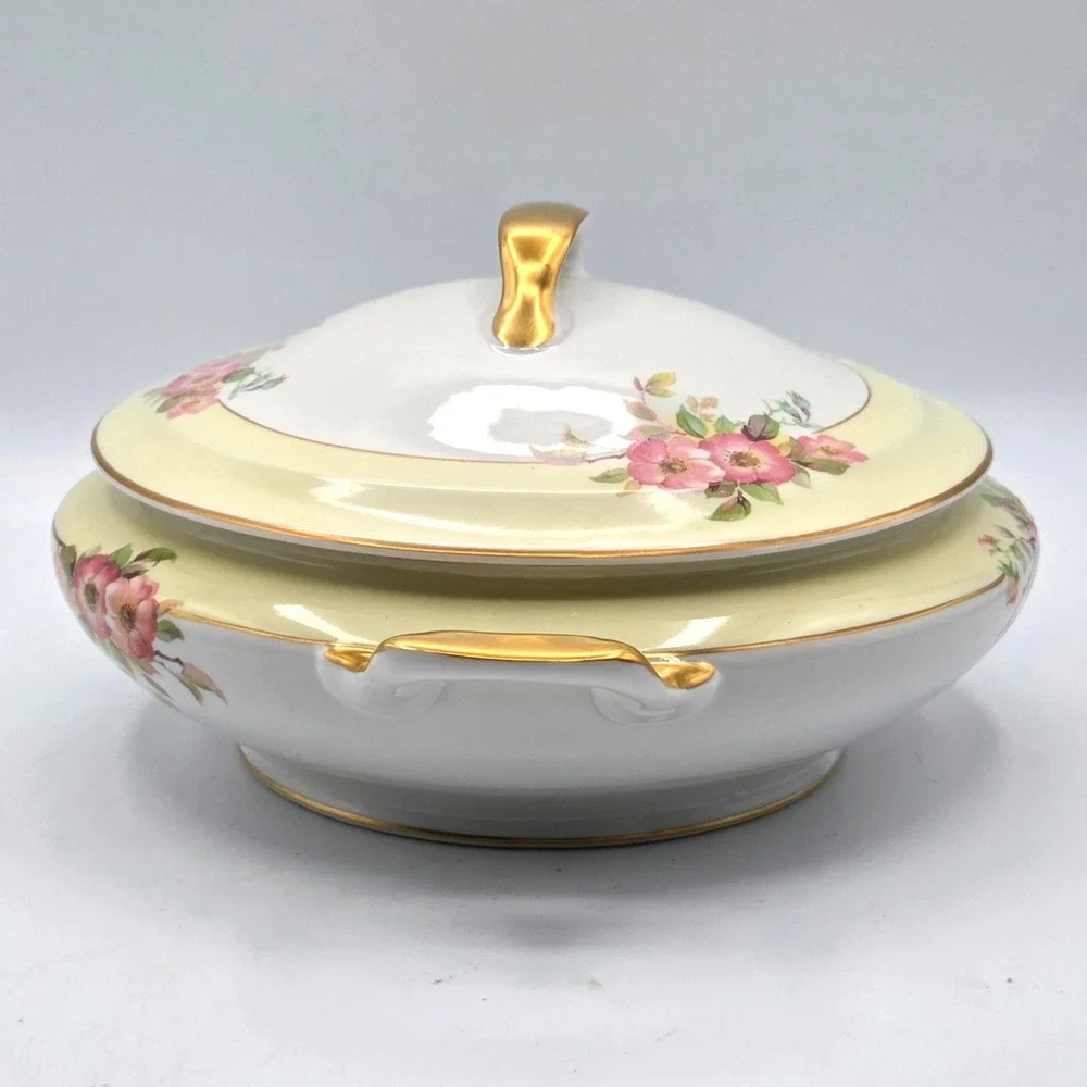 Jackson China Floral Covered Casserole Dish with‎ Lid Gold Rim VINTAGE